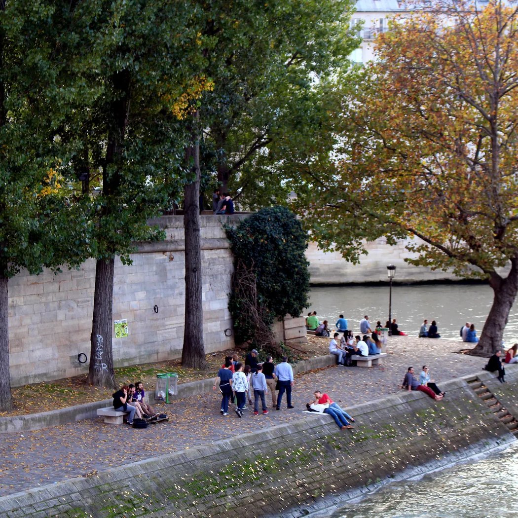 Place Louis Aragon 1